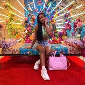 AUTHENTIC BUBBLEGUM PINK MEDIUM TELFAR BAG